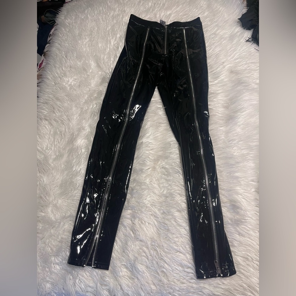 Dolls kill poster Grl zipper vinyl pants